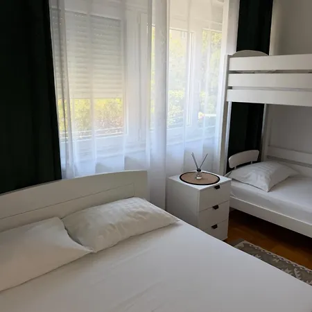 Natasa Apartmán *