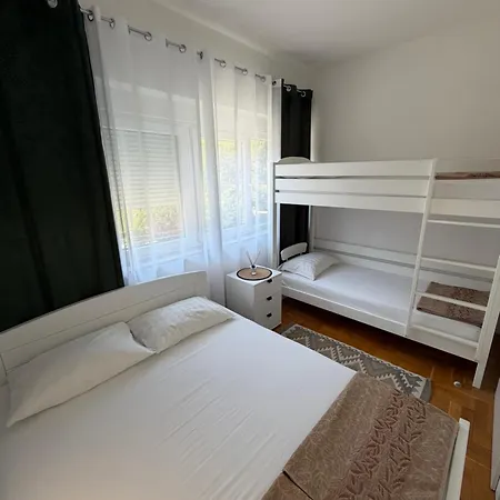Natasa Apartmán *